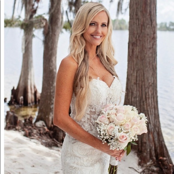 Meet your Posher, Jenny - Picture 1 of 2